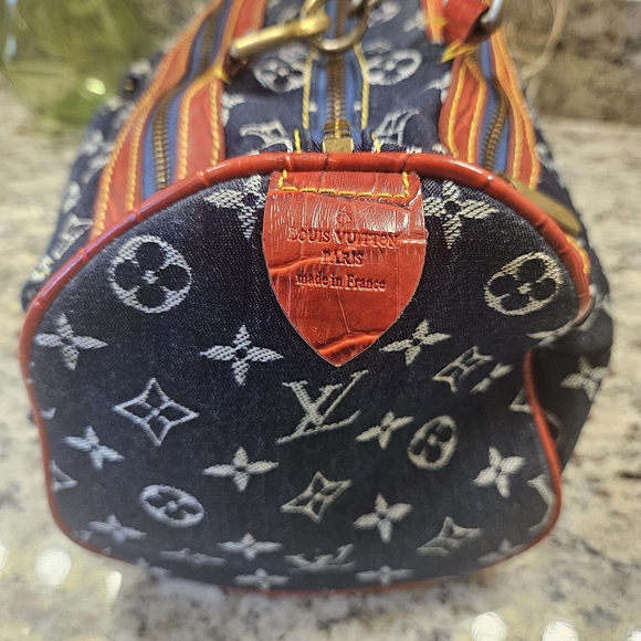 🖤Vintage Stylish Denim and Red Shoulder Bag - Picture 3 of 10